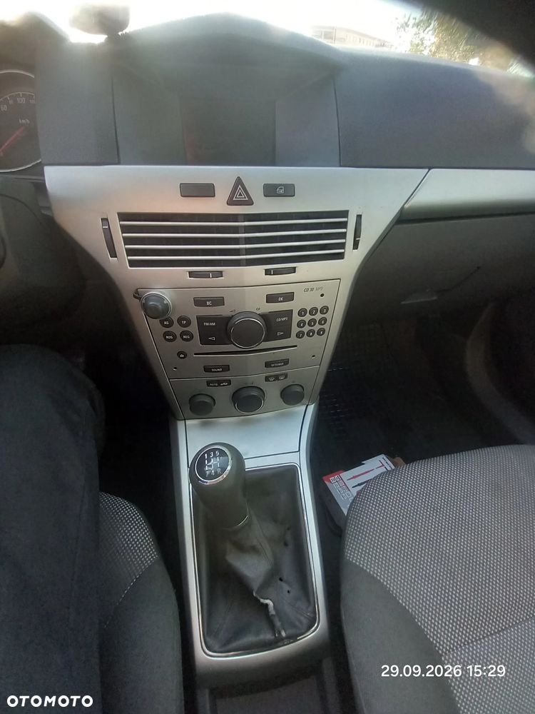 Opel Astra - 11