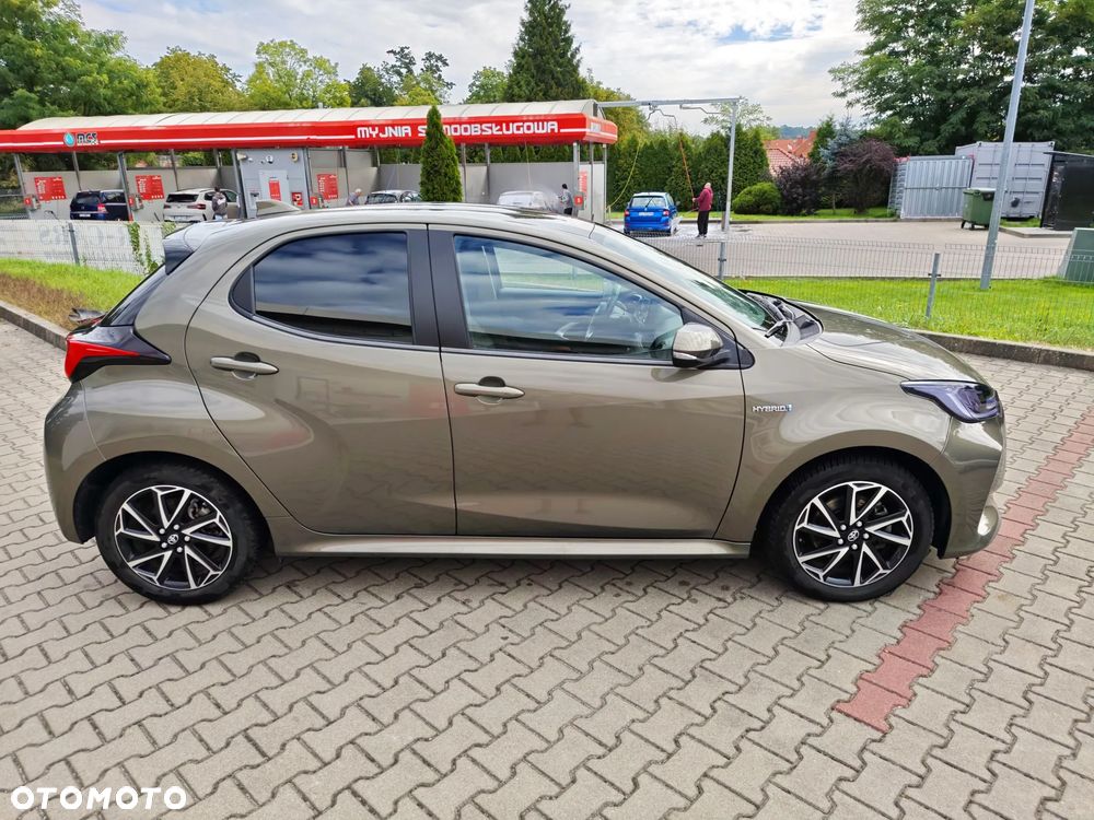 Toyota Yaris 116 1.5 VVT-i Active - 9
