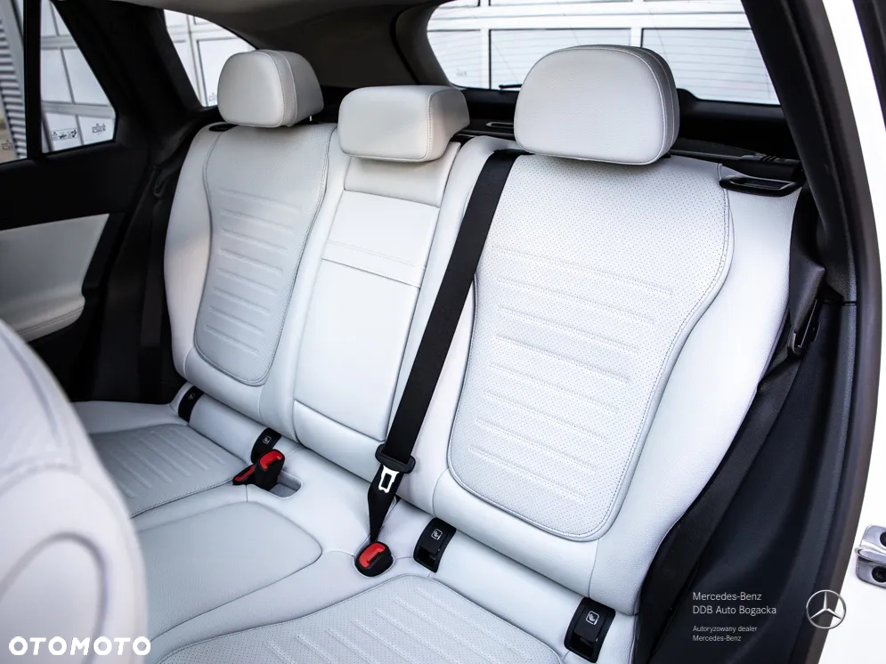 Mercedes-Benz GLC 200 mHEV 4-Matic AMG Line - 12