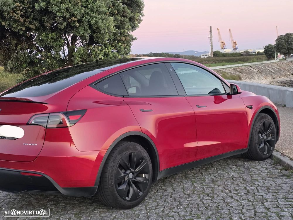 Tesla Model Y Long Range Tração Integral - 3