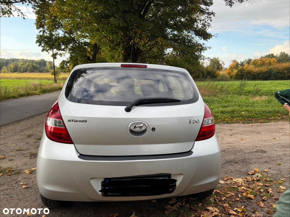 Hyundai i20 - 10