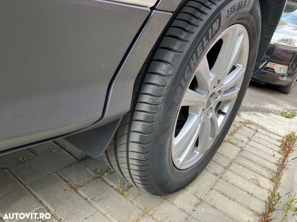 Ford Kuga 2.0 TDCi 4WD Powershift Trend - 10