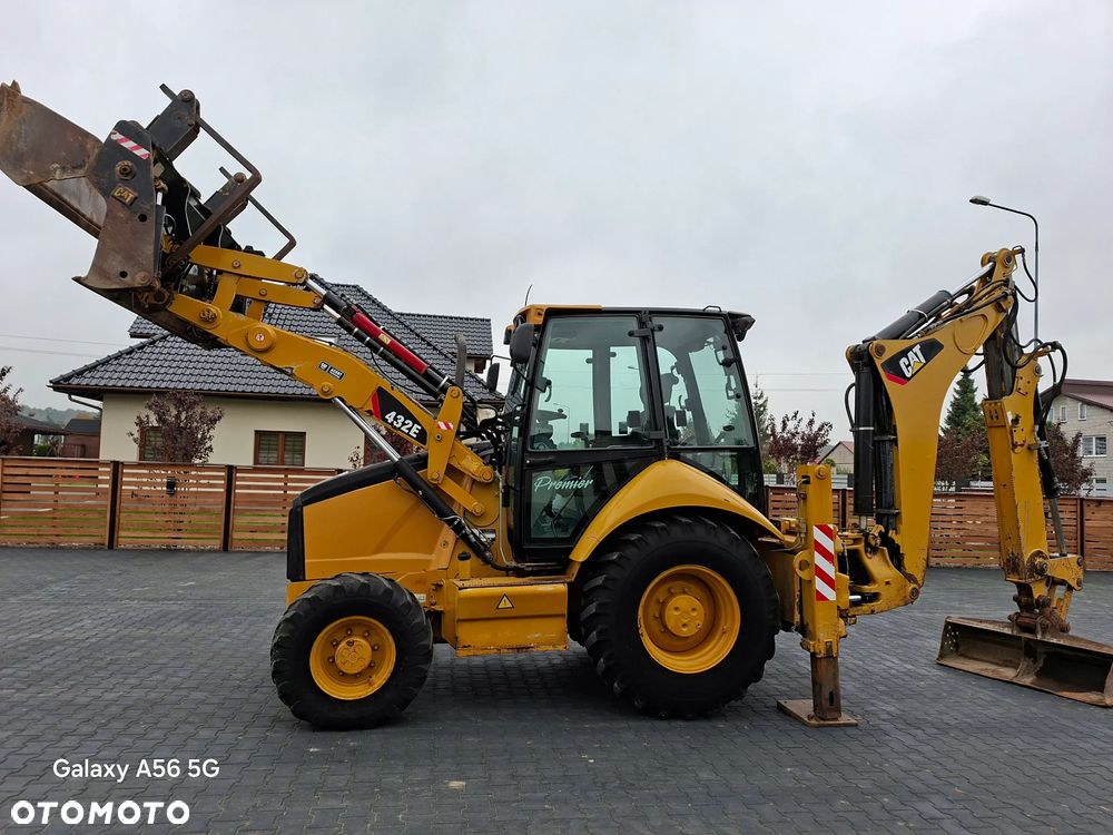 Caterpillar CAT 432E Premier - 4