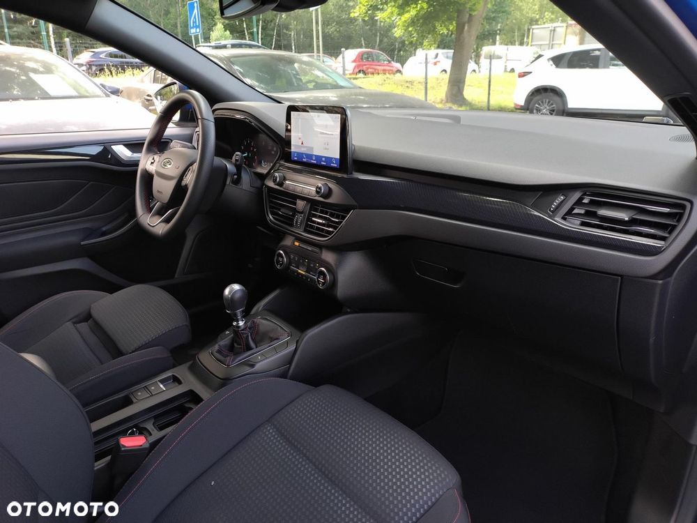Ford Focus 1.0 EcoBoost ST-Line Business - 26