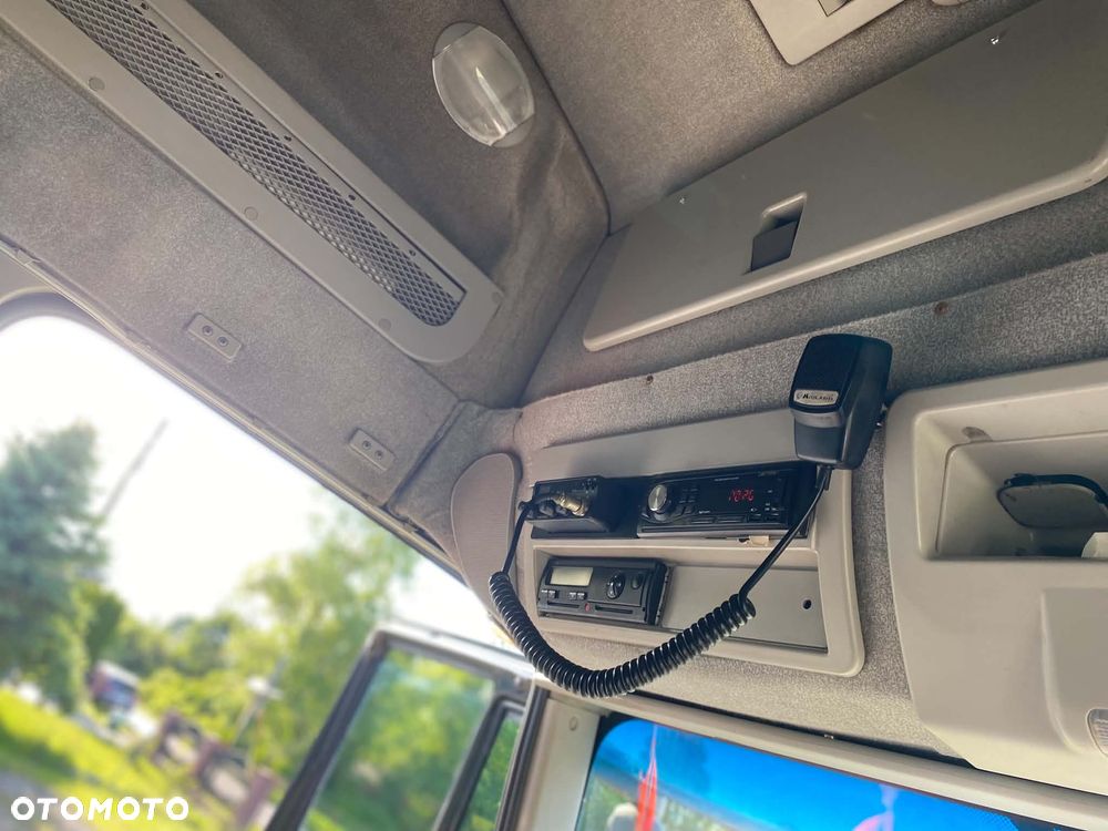 Iveco 180e28 - 8