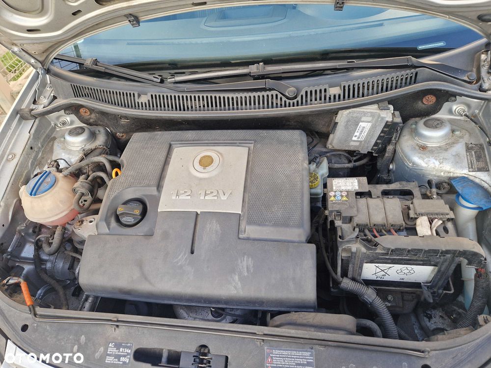 Volkswagen Polo - 5