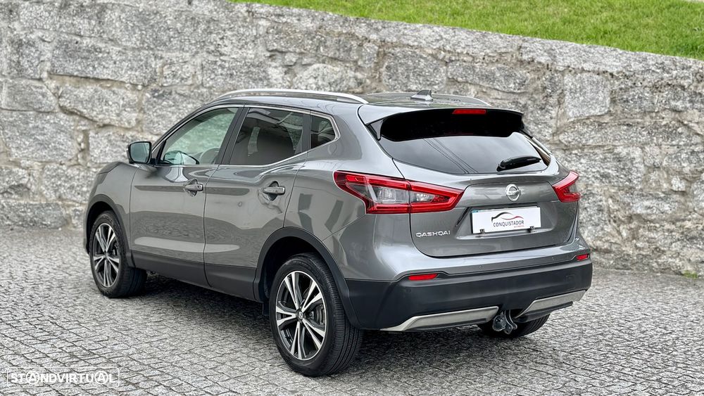 Nissan Qashqai 1.5 dCi N-Connecta - 6