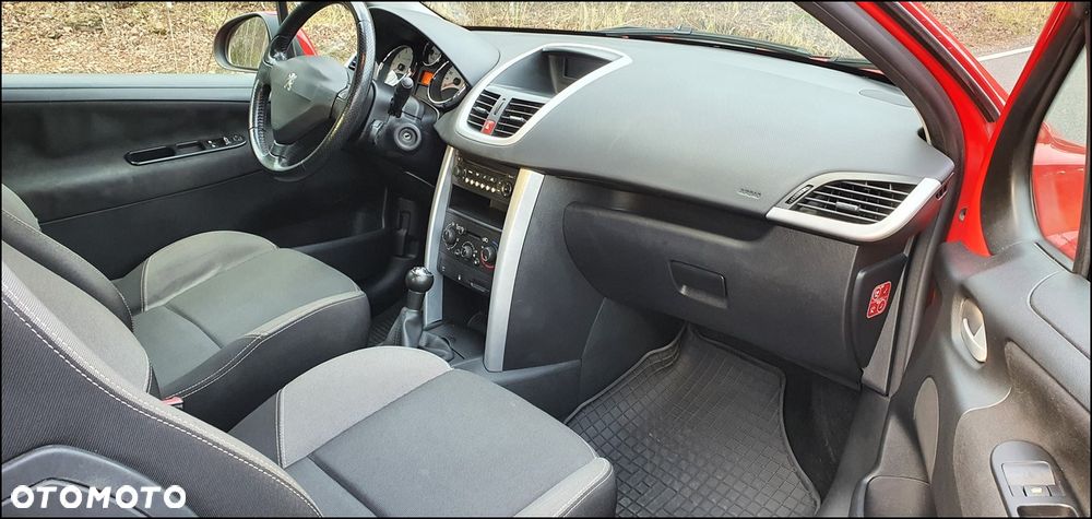 Peugeot 207 1.4 Presence - 11