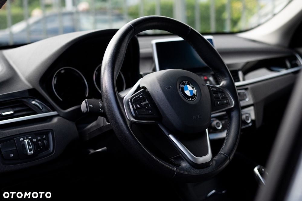 BMW X1 sDrive18i Advantage - 10