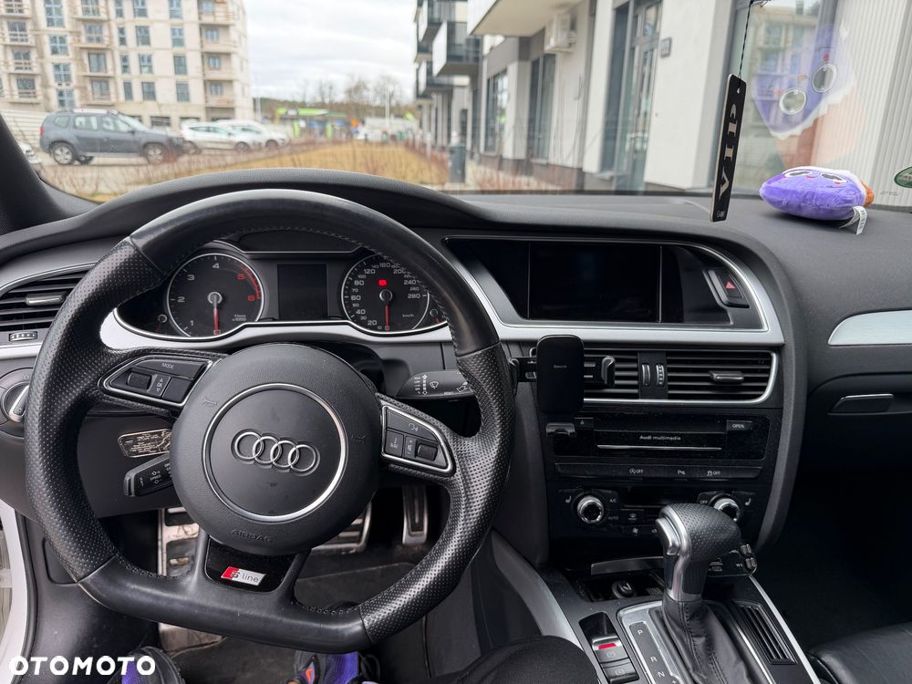 Audi A4 Avant 2.0 TDI Quattro S tronic - 7