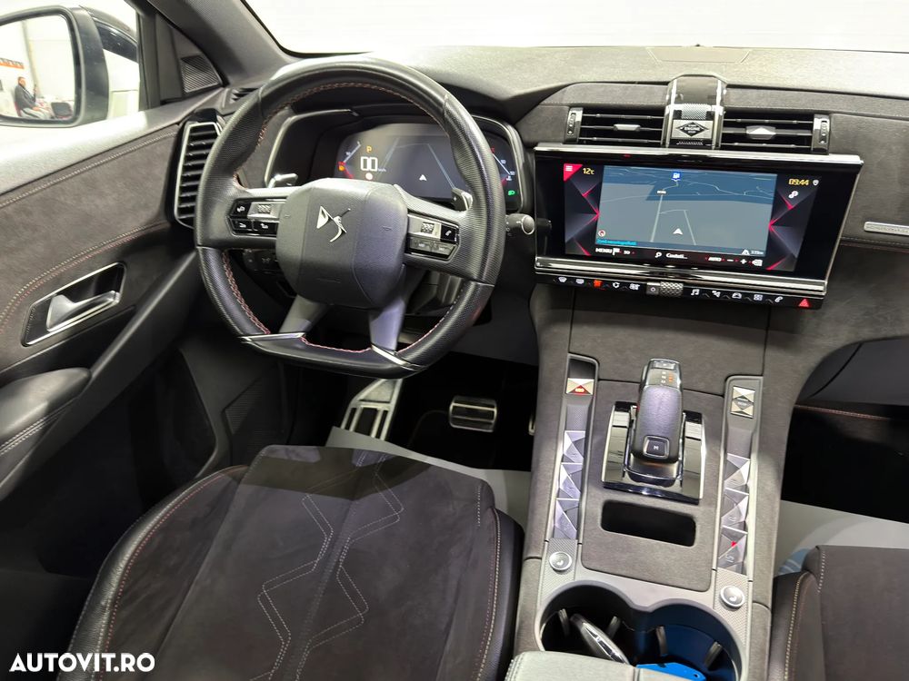 DS Automobiles DS 7 Crossback DS7 1.5 BlueHDi 130 S&S EAT8 PERFORMANCE LINE + - 19