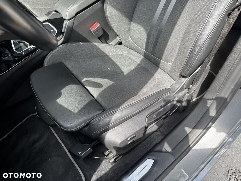 BMW Seria 2 218i Sport Line - 13
