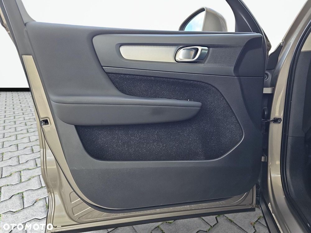 Volvo XC 40 - 17