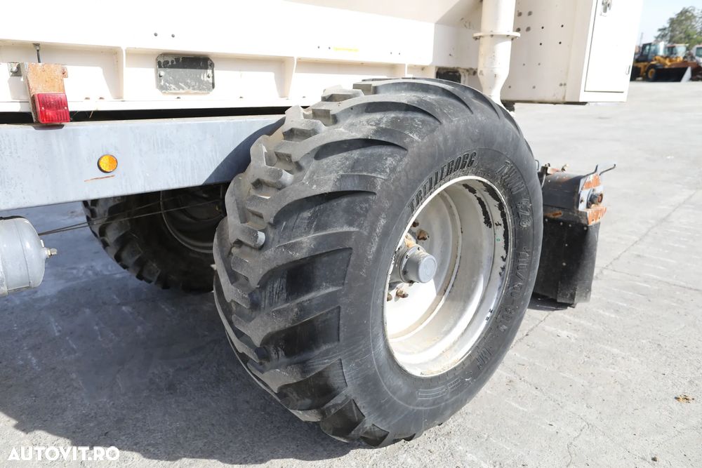 Wirtgen Streumaster SW 10 TA e - 14