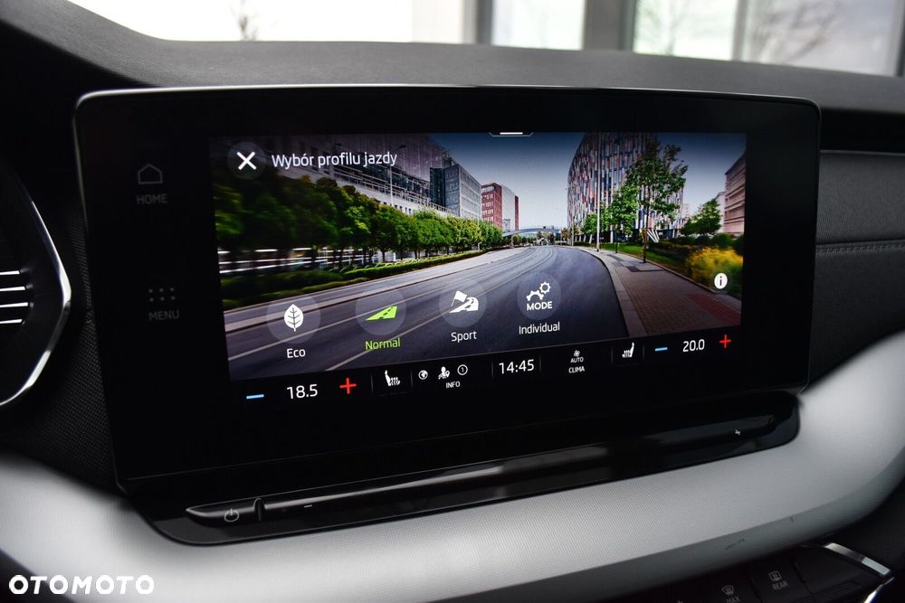 Skoda Octavia 2.0 TDI SCR Style DSG - 24