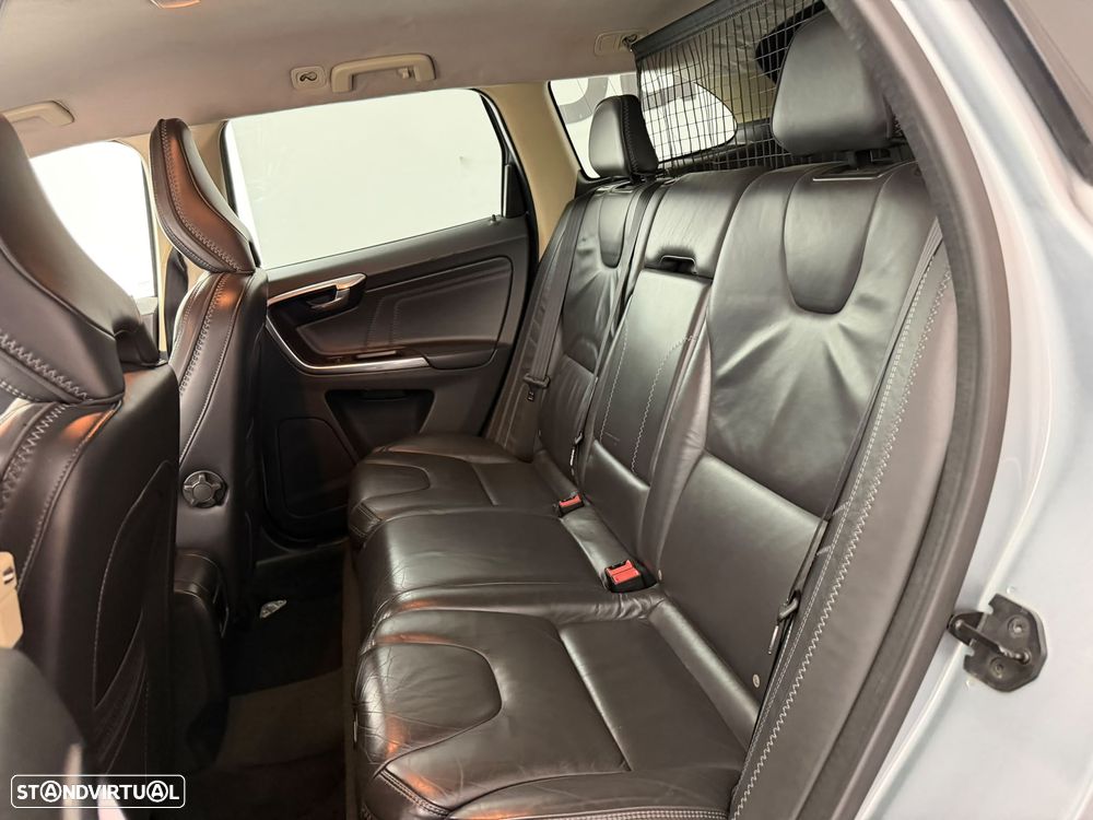 Volvo XC 60 2.0 D4 Volvo Ocean Race Start/Stop - 12