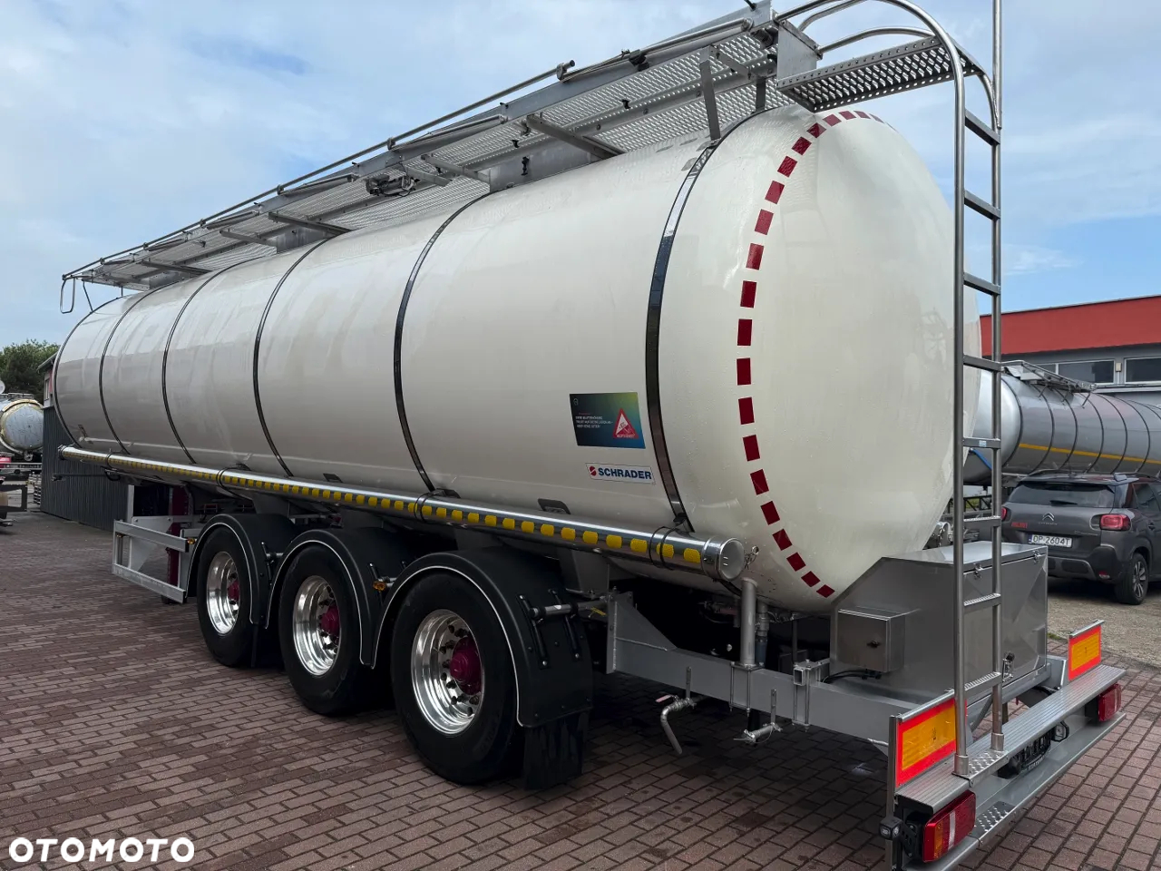 Schrader 2 BAR, ogrzewanie, waga 6200kg, - 24