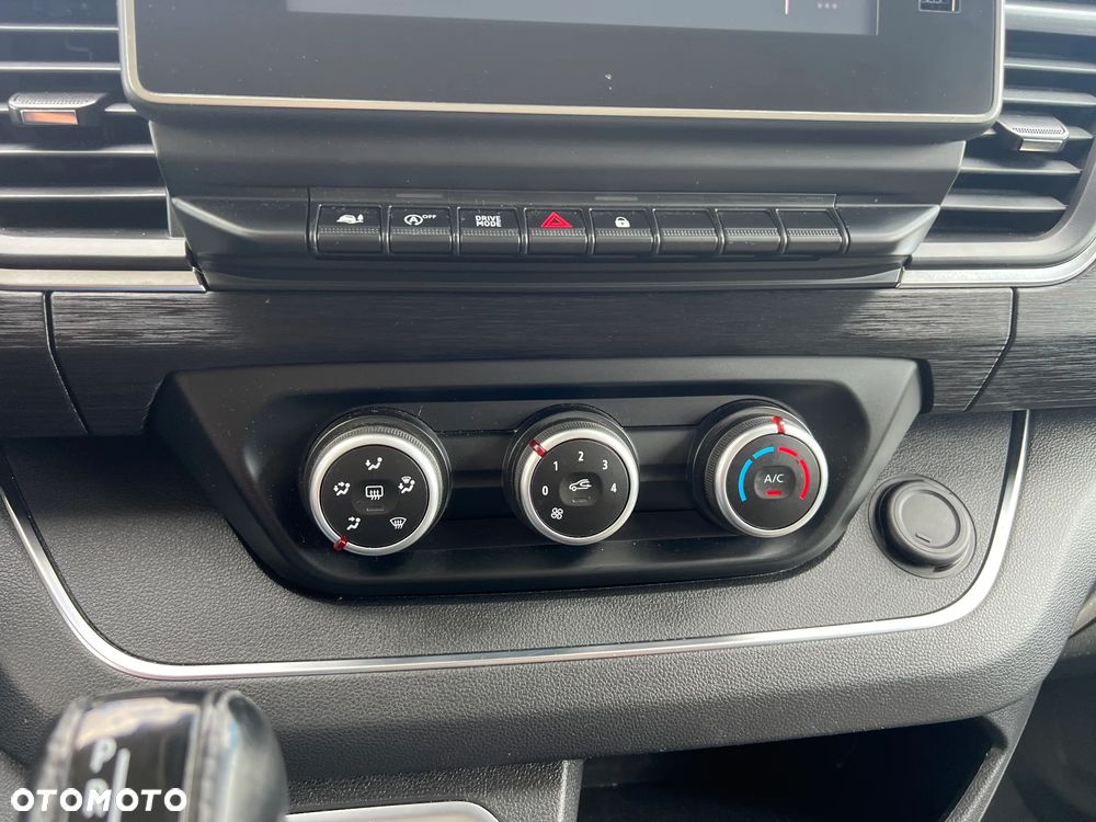 Renault Trafic 2.0 dCi EDC - 25