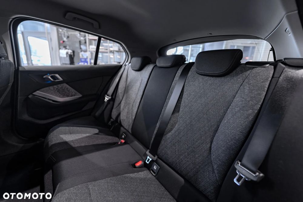 BMW Seria 1 118d M Sport - 33