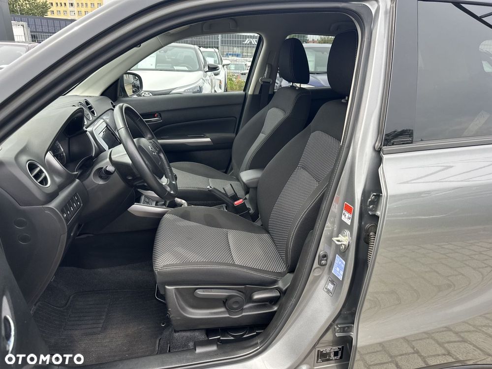 Suzuki Vitara - 15