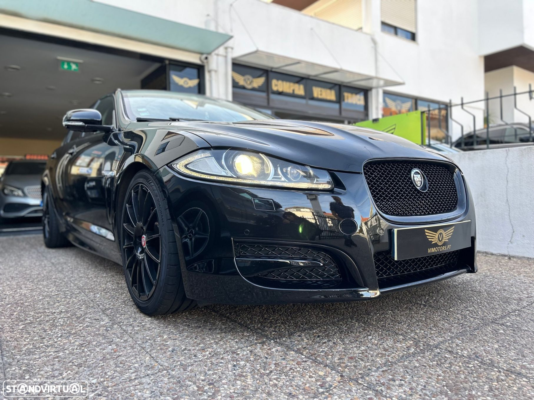 Jaguar XF Sportbrake 2.2 D R-Sport - 4