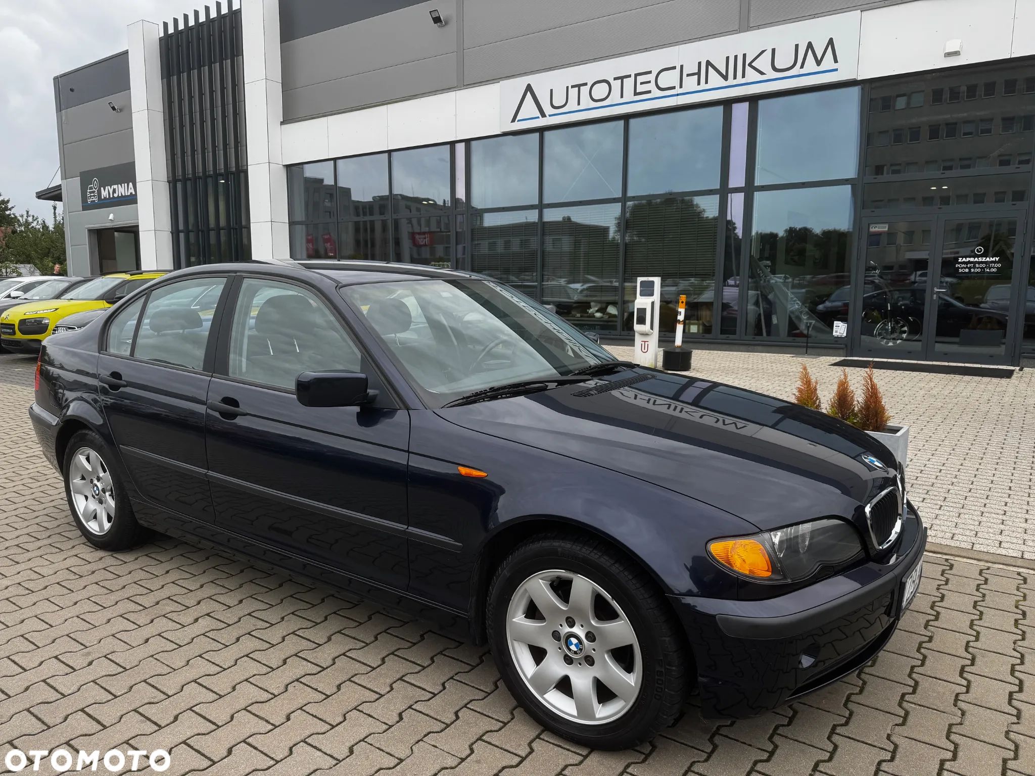BMW Seria 3 318i Edition Lifestyle - 1
