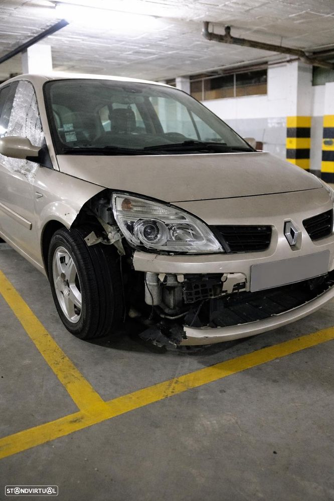 Renault Grand Scénic - 7