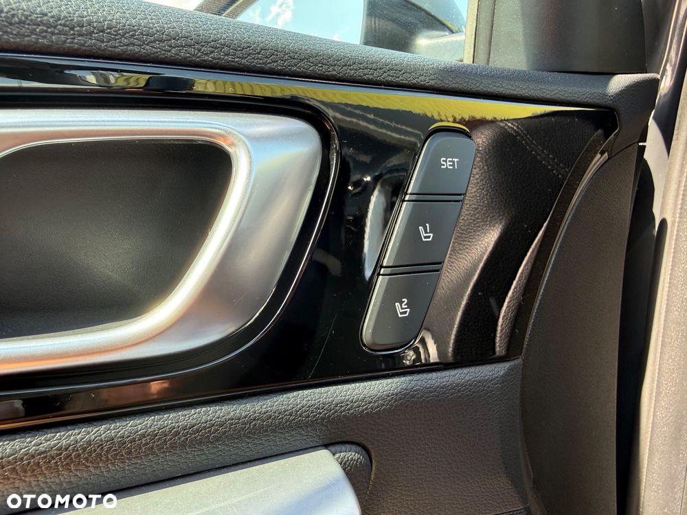 Kia XCeed 1.6 CRDi DCT7 PLATINUM EDITION - 33