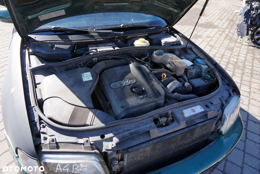 AUDI A4 B5 KOMBI 1998 LZ6L 1.8 20V ADR 125KM DDU ZIELONY na części - 16