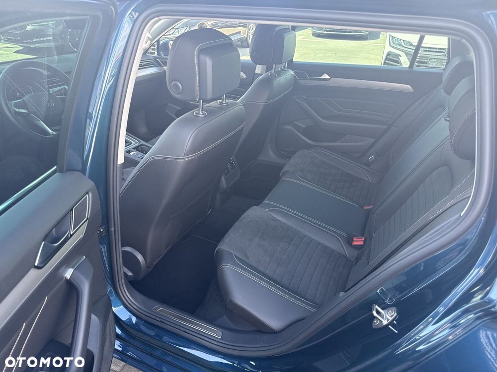 Volkswagen Passat Variant 2.0 TSI 4Mot Elegance DSG - 13