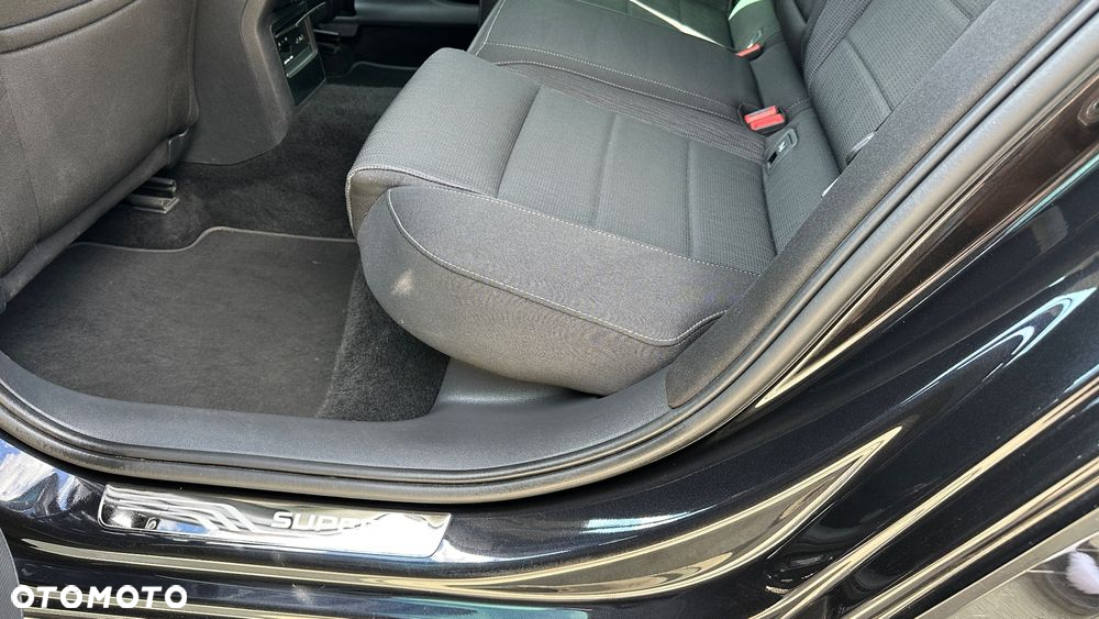 Skoda Superb - 16