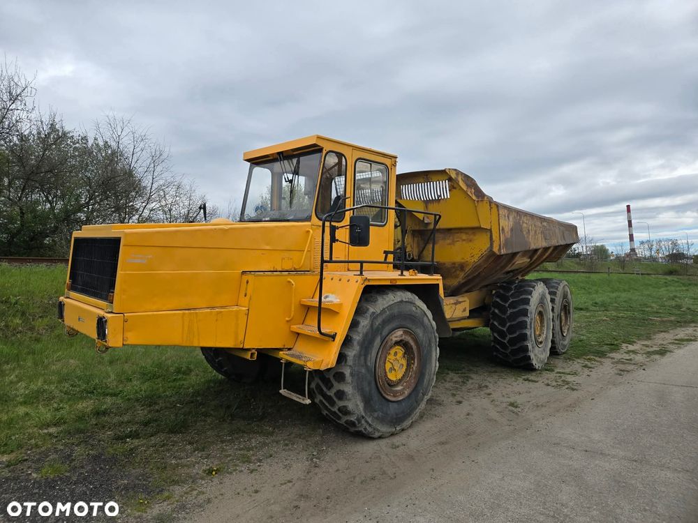 Volvo A35 - 1