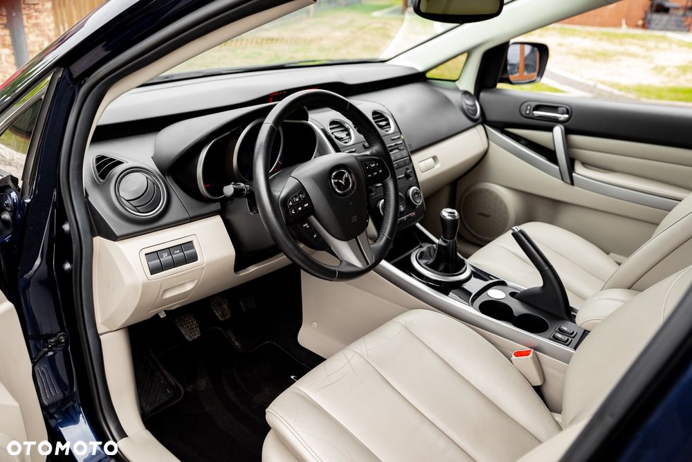 Mazda CX-7 - 16
