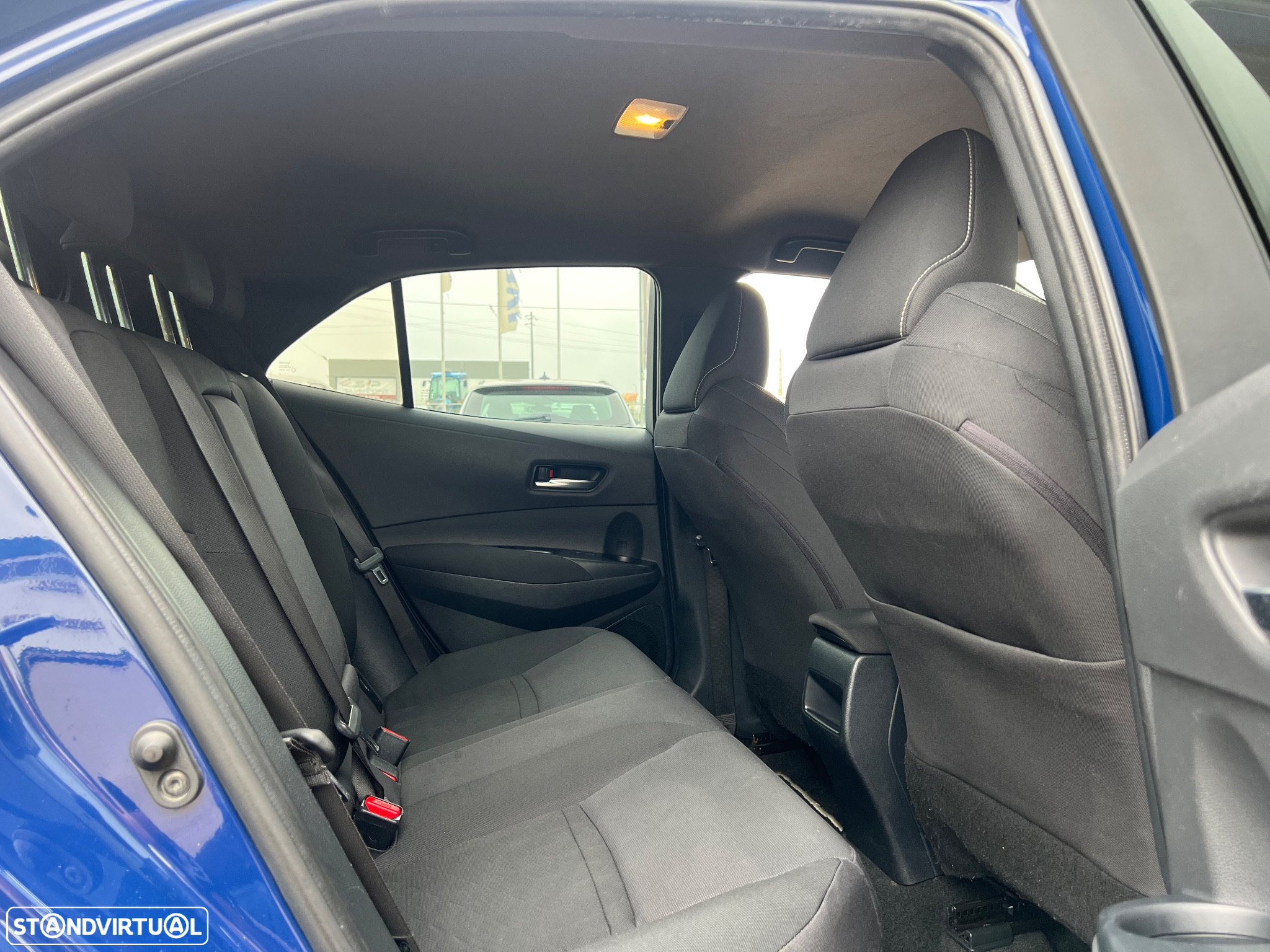 Toyota Corolla 1.8 Hybrid Comfort+P.Sport - 19