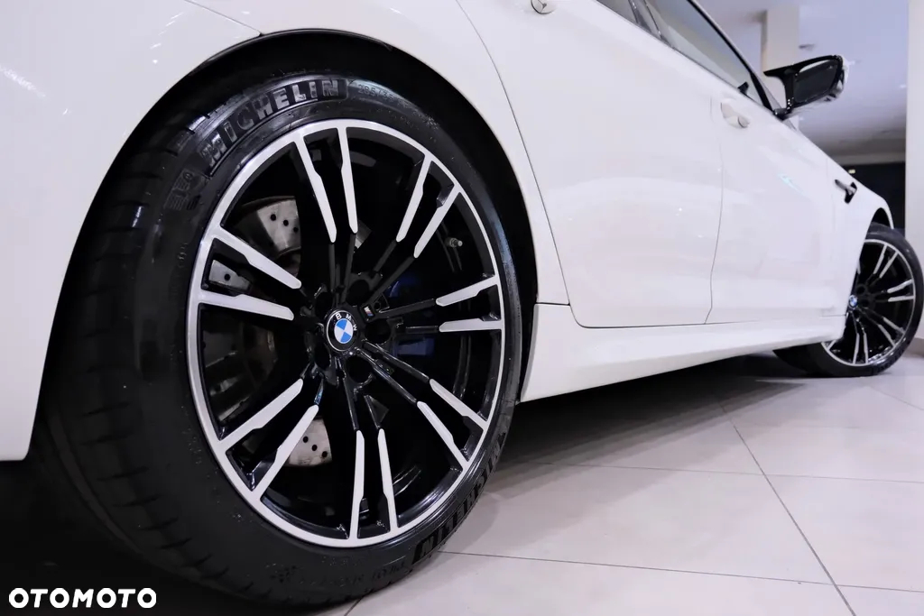 BMW M5 Standard - 12