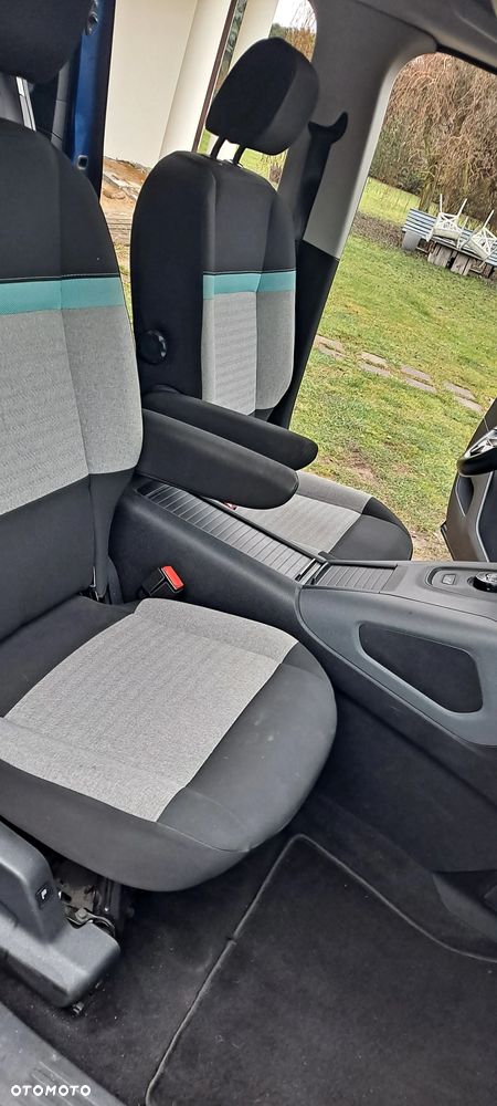 Citroën Berlingo XL BlueHDi 130 EAT8 SHINE - 12