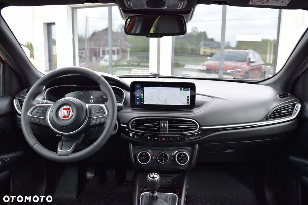 Fiat Tipo 1.6 MultiJet Cross - 29