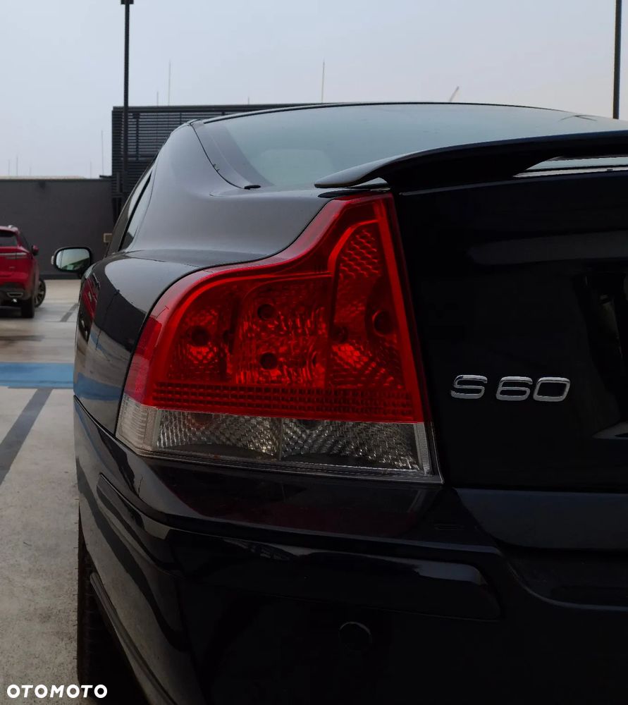 Volvo S60 2.4 Diament - 13