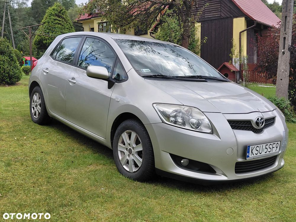 Toyota Auris 1.4 D-4D Luna - 11