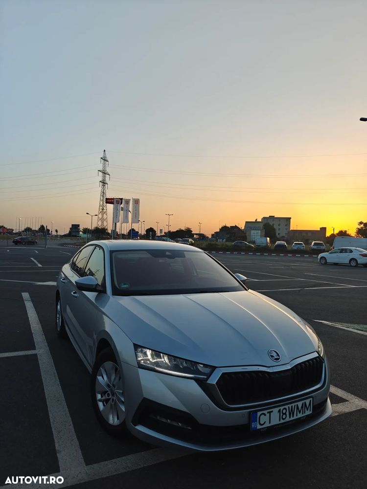 Skoda Octavia 2.0 TDI DSG Style - 5