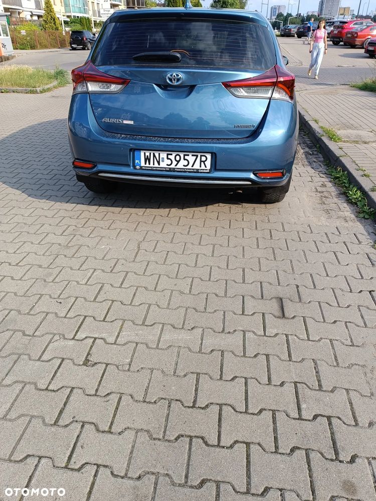 Toyota Auris Hybrid 135 Premium - 4