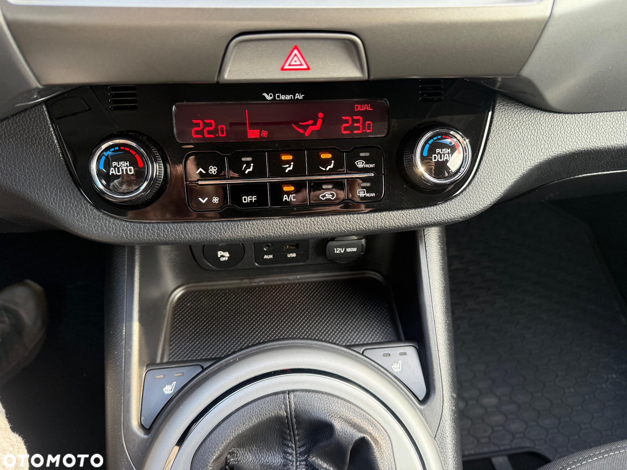 Kia Sportage 2.0 CRDI AWD Spirit - 30