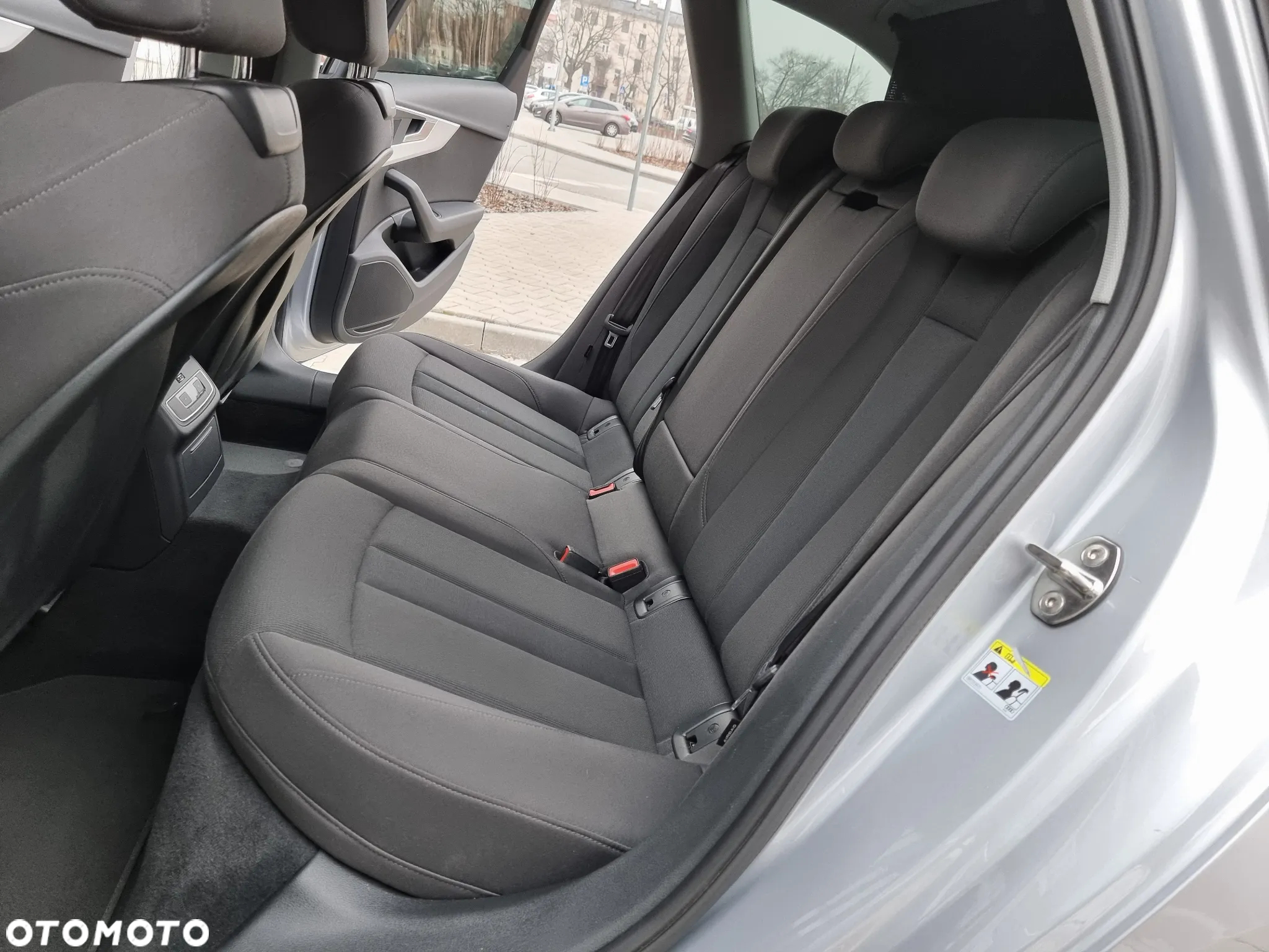 Audi A4 Avant 3.0 TDI quattro S tronic - 36