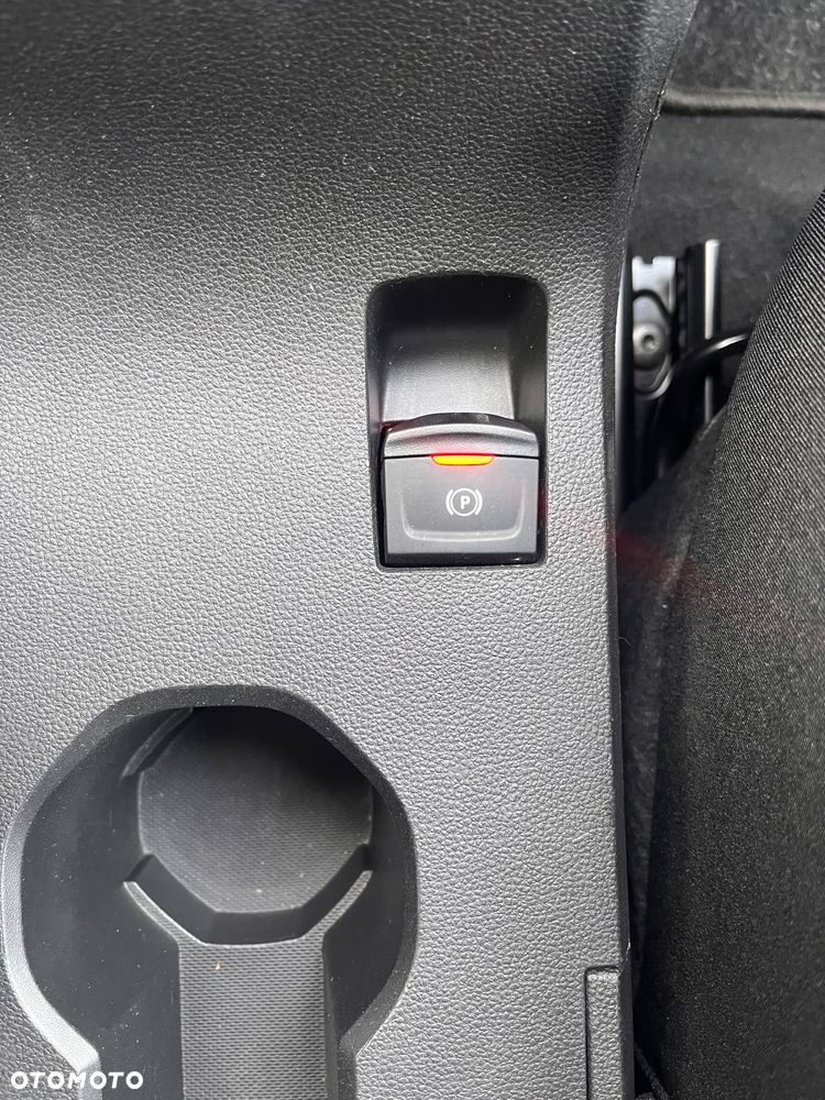 Dacia Sandero TCe 90 Essential - 26