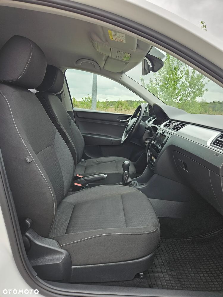 Skoda RAPID 1.2 TSI (Green tec) Ambition - 18