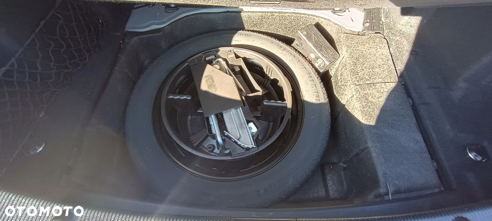 Mercedes-Benz Klasa E 350 Elegance Sport Edition - 36