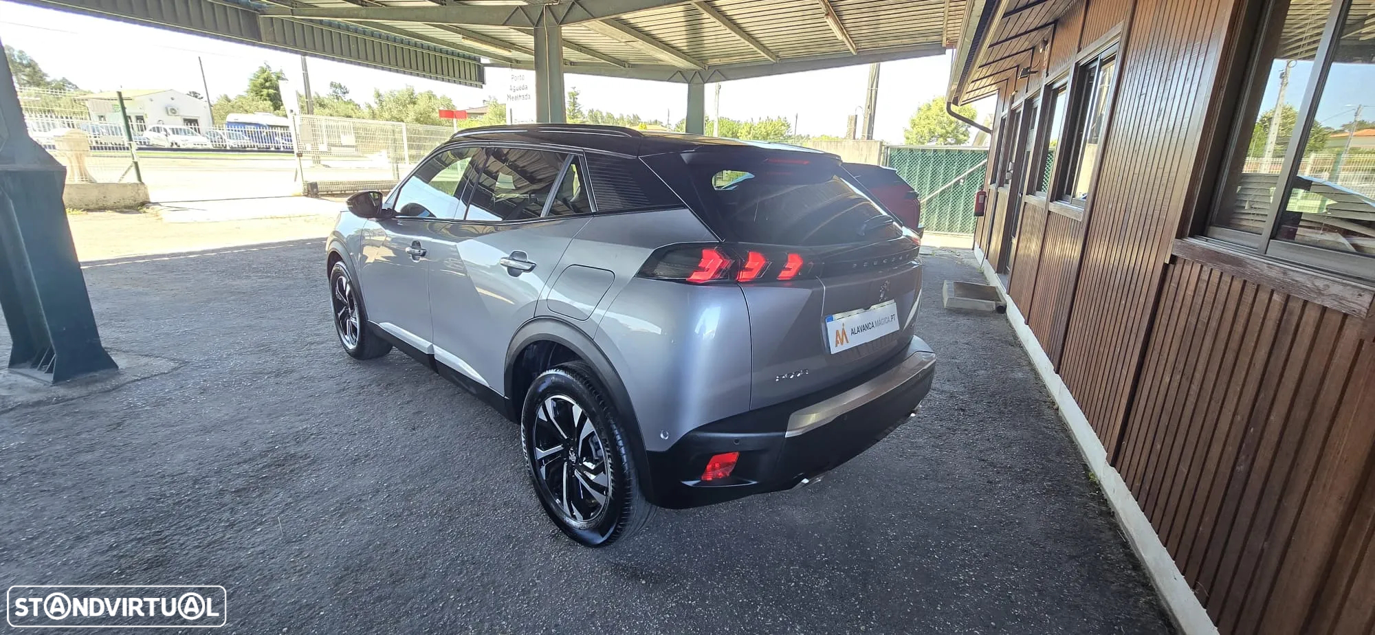 Peugeot 2008 PureTech 130 GT Pack - 12