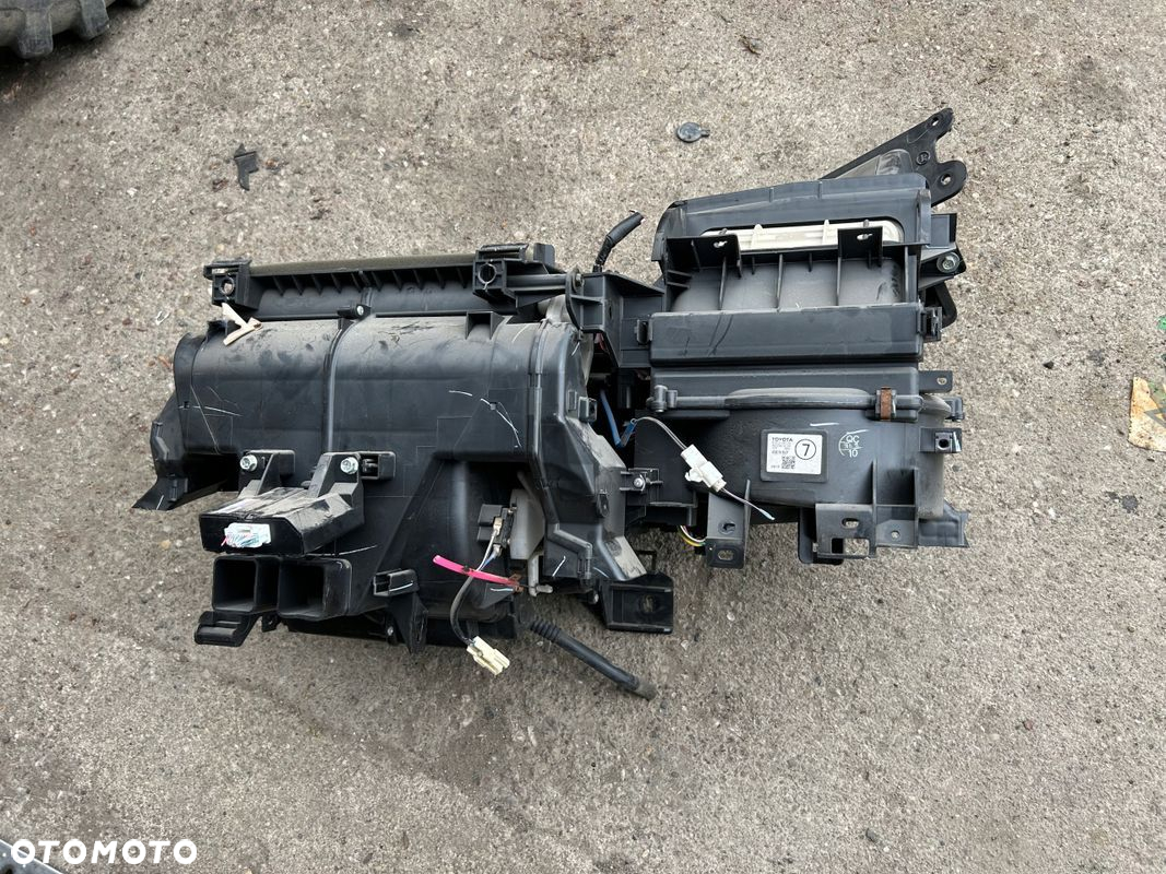 TOYOTA COROLLA VERSO II NAGRZEWNICA KLIMATRONIK EU - 5