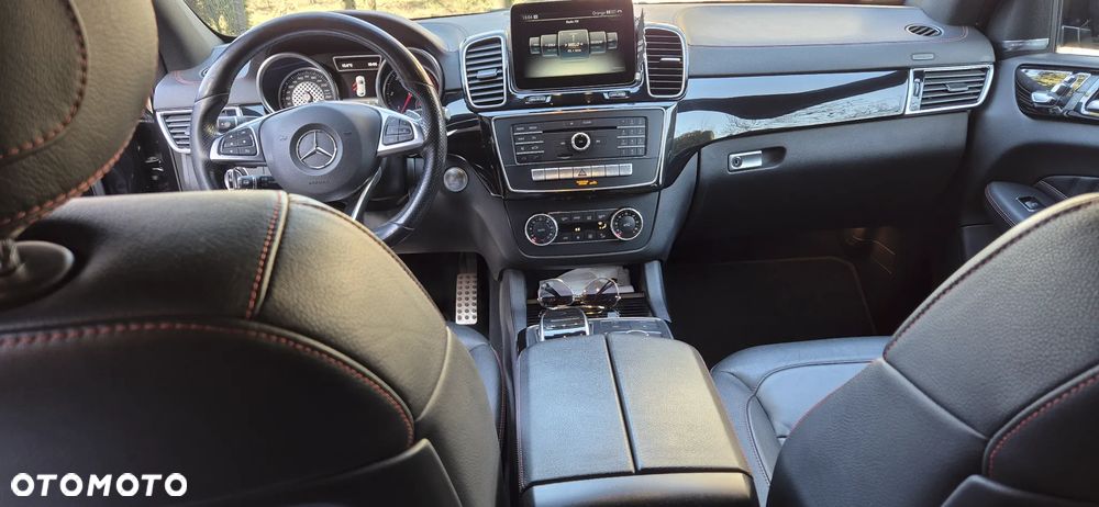 Mercedes-Benz GLE - 14