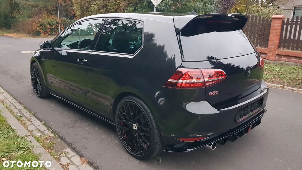 Volkswagen Golf GTI (BlueMotion Technology) DSG - 9